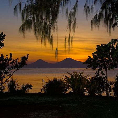 Walindi Plantation Resort Kimbe Exterior foto